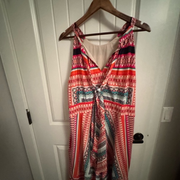 Beautiful stunning colour maxi size 18W by Eliza J. Made in China - Picture 5 of 8